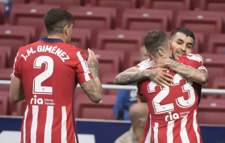 Correa ghi bàn thứ ba trong hai trận đá chính. Ảnh: Mundo Deportivo.