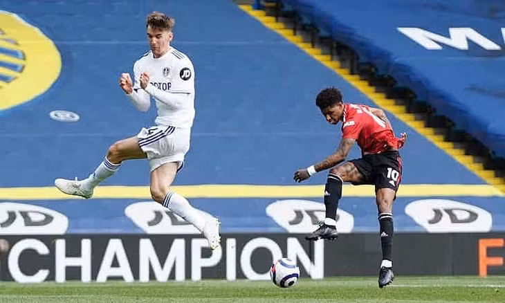 Man Utd từng ghi sáu bàn vào lưới Leeds ở lượt đi nhưng bất lực ở lượt về. Ảnh: PA.