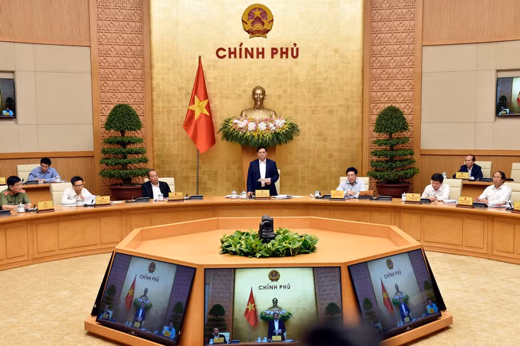 Chính phủ họp triển khai công việc sau khi kiện toàn