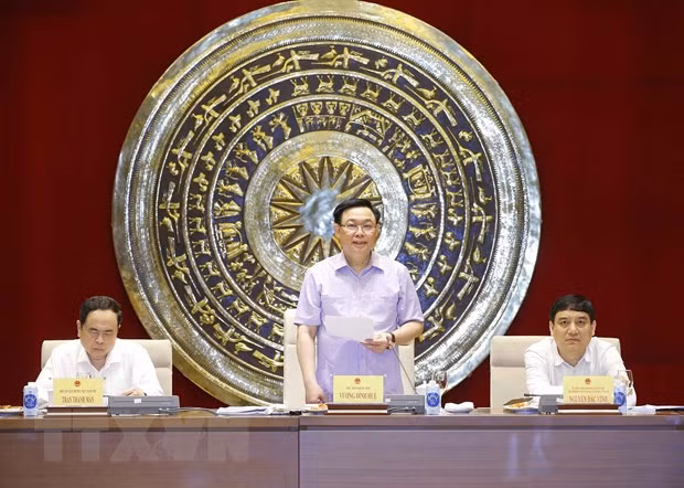 Chủ tịch Quốc hội Vương Đình Huệ phát biểu. (Ảnh: Doãn Tấn/TTXVN)