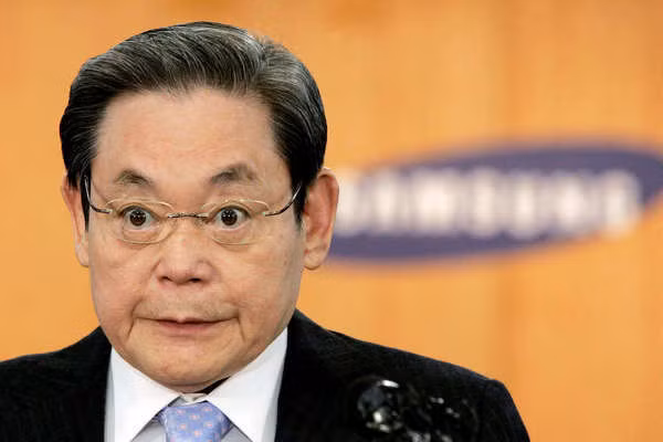 Ông Lee Kun-Hee. Ảnh: AP