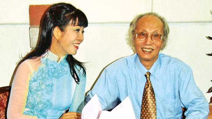 Nhạc sĩ Tô Vũ và ca sĩ Ánh Tuyết - Ảnh: ATB