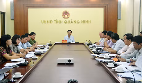 Quang cảnh cuộc họp