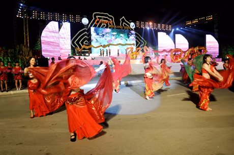 Cuồng nhiệt các vũ điệu tại Carnaval 2014.