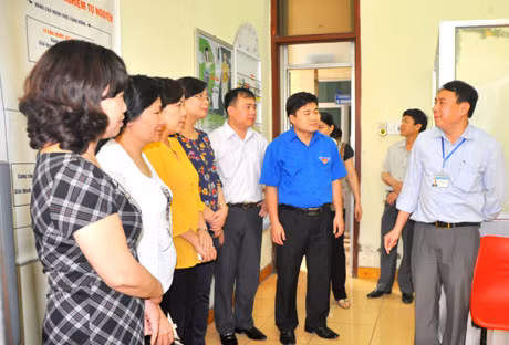 đoàn khảo sát Ban Văn hoá xã hội (VHXH) HĐND tỉnh