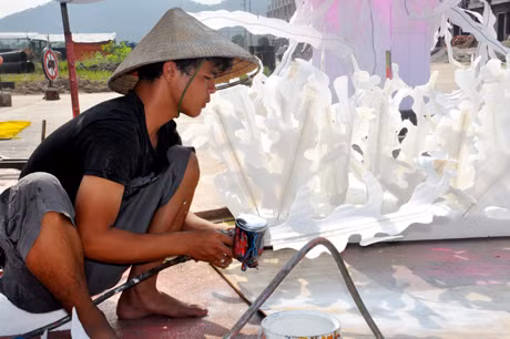 Thiết kế mô hình cây rong biển.