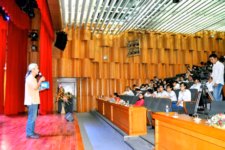 nhà phê bình Phạm Xuân Nguyên, Chủ tịch Hội Nhà văn Hà Nội