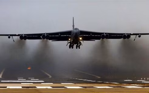 Máy bay ném bom chiến lược B-52. Ảnh: PressTV.
