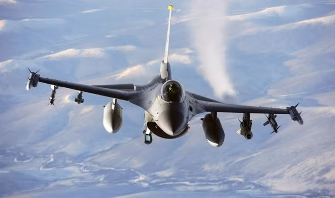Máy bay chiến đấu của Mỹ tham gia không kích tại Syria. (Nguồn: defensetalk.com)
