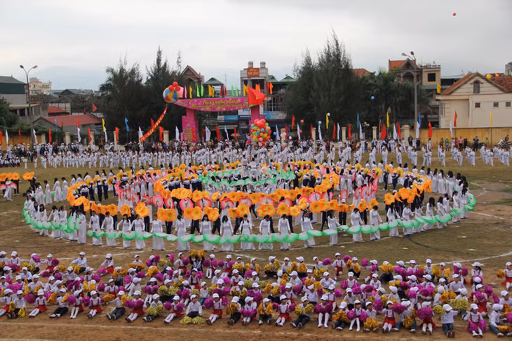 Hội khỏe phù đổng TX Đông Triều