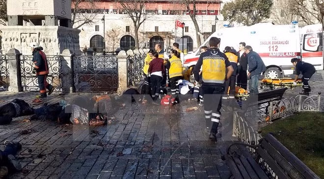 Hiện trường vụ đánh bom liều chết tại Istanbul. (Nguồn: AFP/TTXVN)