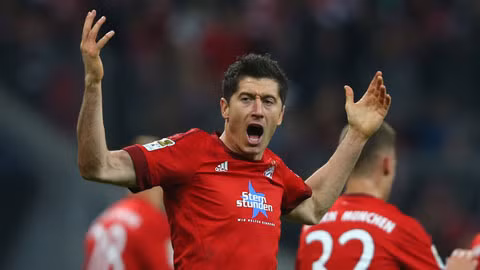 Lewandowski đã trải qua năm 2015 rất thành công