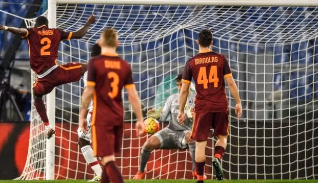  Roma bị AC Milan cầm chân trên sân nhà. Ảnh: Internet.