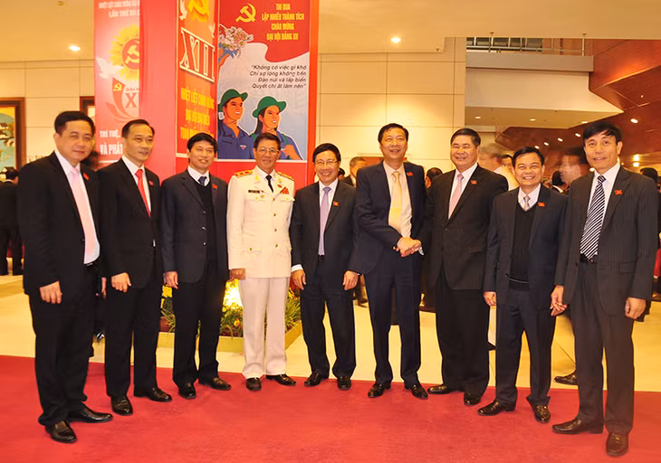 Hình ảnh Đoàn đại biểu Đảng bộ tỉnh Quảng Ninh tại Đại hội XII của Đảng ảnh 6 Hình ảnh Đoàn đại biểu Đảng bộ tỉnh Quảng Ninh tại Đại hội XII của Đảng ảnh 6