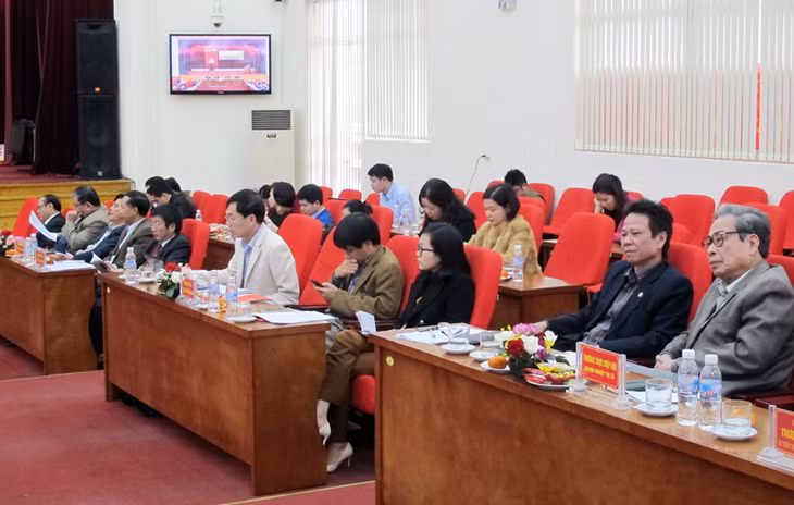 Tham dự cuộc họp báo có đông đảo các cơ quan báo chí trung ương, địa phương.