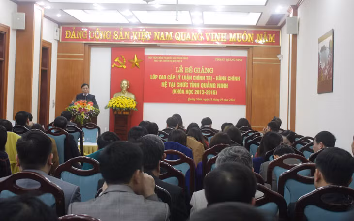 Quang cảnh buổi khai mạc