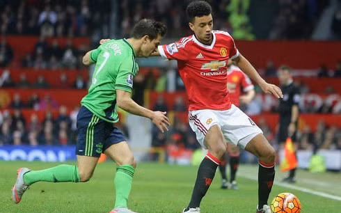  Borthwick-Jackson đang ngày càng tiến bộ trong màu áo MU (Ảnh: Getty).