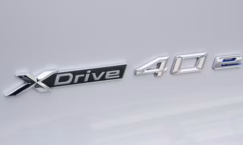 X5 xDrive40e iPerformance, tên gọi dài và khó hiểu cho nhiều người của BMW.
