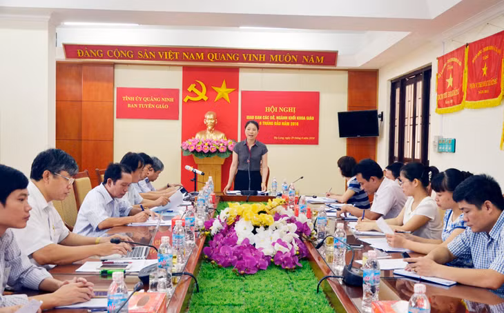 Quang cảnh hội nghị giao ban