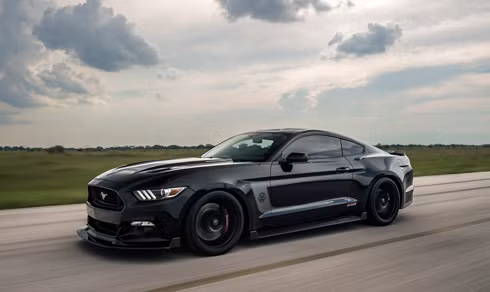 Ford Mustang HPE800 mạnh 804 mã lực của Hennessy.