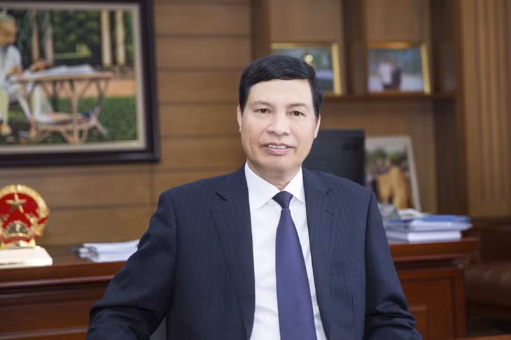 Chủ tịch UBND tỉnh Nguyễn Đức Long trả lời phỏng vấn Báo Quảng Ninh