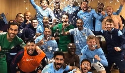  FA bỏ qua vụ xô xát của Man Utd và Man City