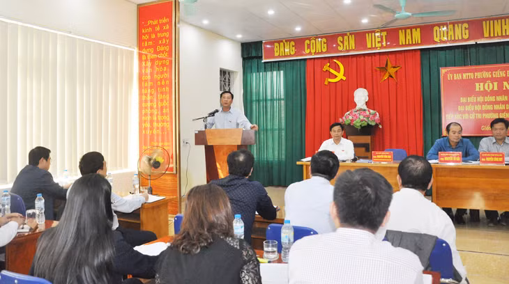 Đồng chí Bí thư Tỉnh ủy, Chủ tịch HĐND tỉnh trả lời, làm rõ các kiến nghị của cử tri 