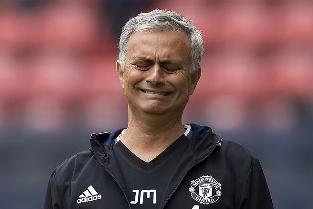  Mourinho gặp hạn ngay trước chuỗi tourmalet.