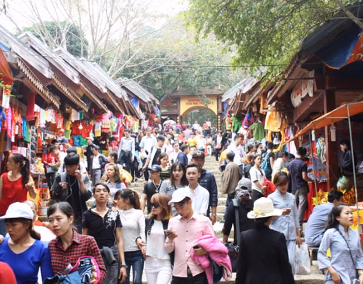 Trên tinh thần hưởng ứng Năm Du lịch quốc gia 2018, lễ hội Yên Tử năm nay sẽ có nhiều điểm mới