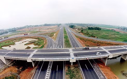 Nhiều dự án đường bộ cao tốc trên tuyến Bắc Nam sẽ được đầu tư. (Ảnh minh họa: KT)