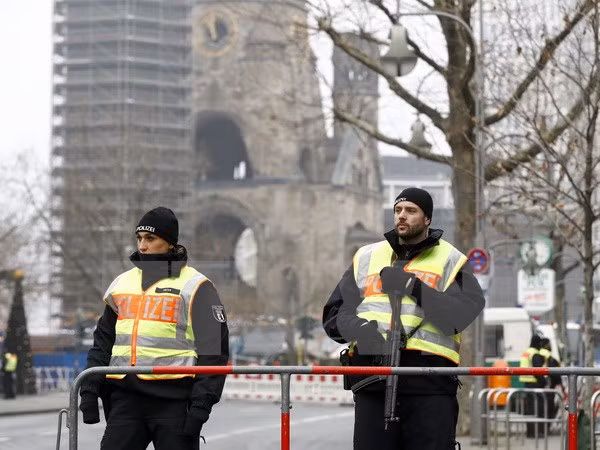 Cảnh sát Đức tuần tra tại Berlin. (Nguồn: AFP/TTXVN )