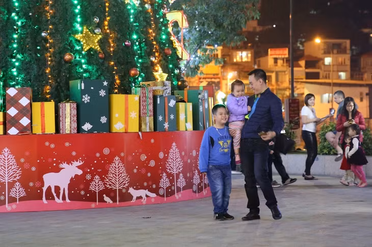 Không khí đầm ấm gia đình.