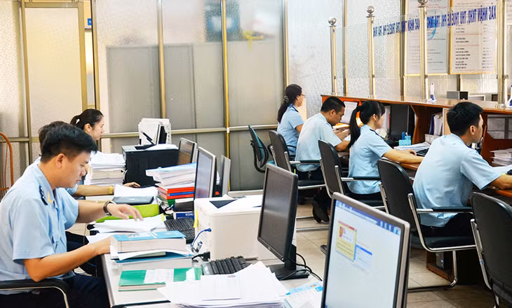 Hoạt động nghiệp vụ tại Chi cục Hải quan cửa khẩu cảng Cái Lân (TP Hạ Long).