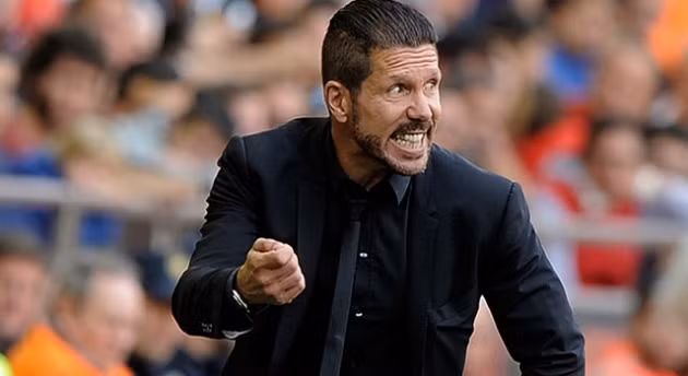 Simeone là HLV xuất sắc nhất năm.