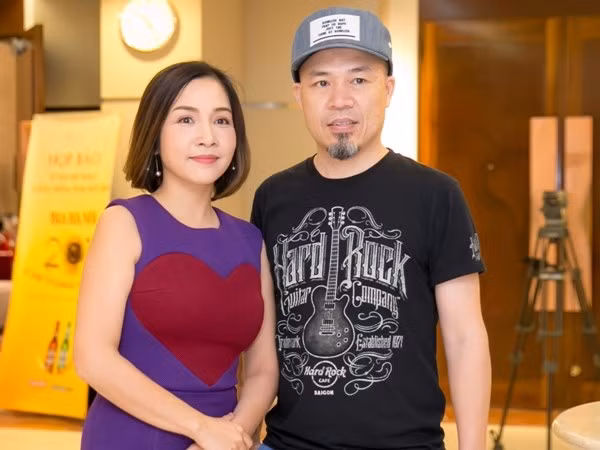 Mỹ Linh và đạo diễn âm nhạc Huy Tuấn. (Ảnh: HB)