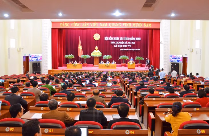 Quang cảnh phiên chất vấn