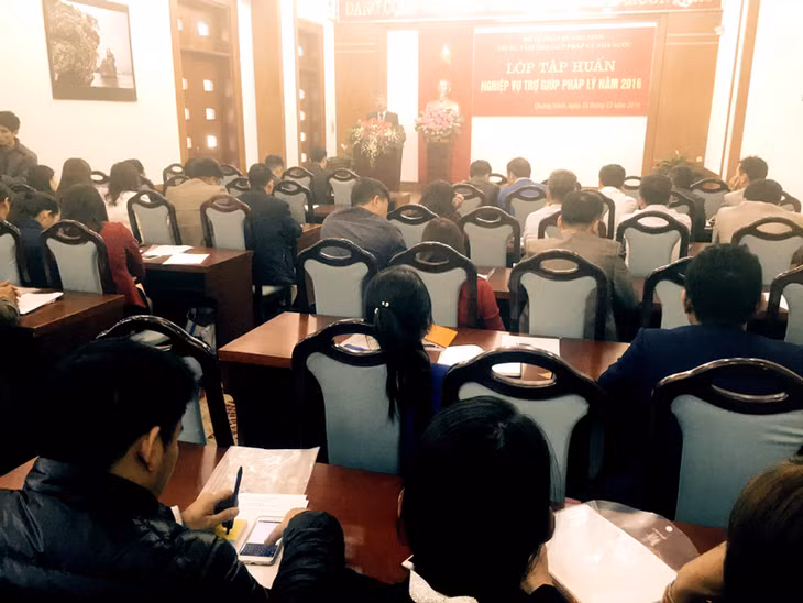 Quang cảnh lớp tập huấn.