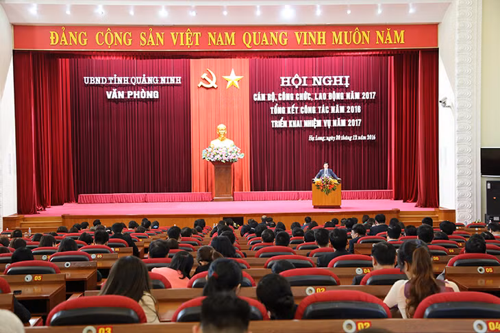 Quang cảnh hội nghị.
