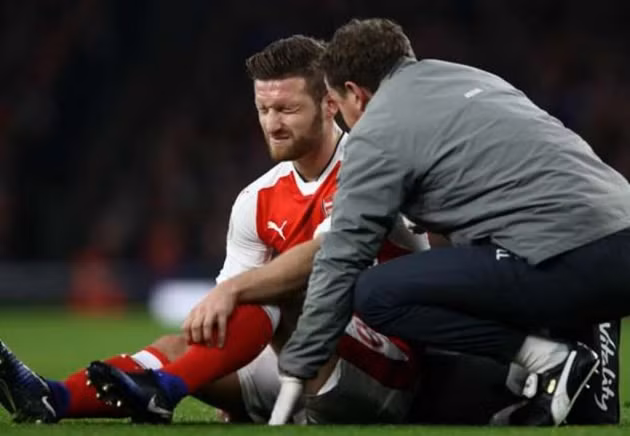  Mustafi trở lại đúng lúc. Ảnh: Goal.