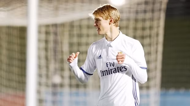  Tương lai của Odegaard vẫn chưa được quyết định. Ảnh: Marca