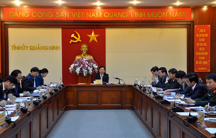 Bí thư Tỉnh ủy Nguyễn Văn Đọc phát biểu chỉ đạo tại hội nghị.