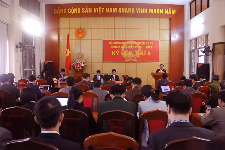 Quang cảnh kỳ họp.