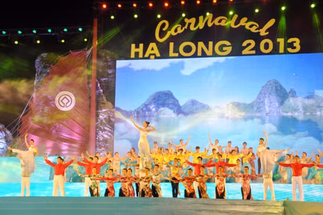 Carnaval Hạ Long có sự góp mặt của ca sỹ đã thành danh của Quảng Ninh.