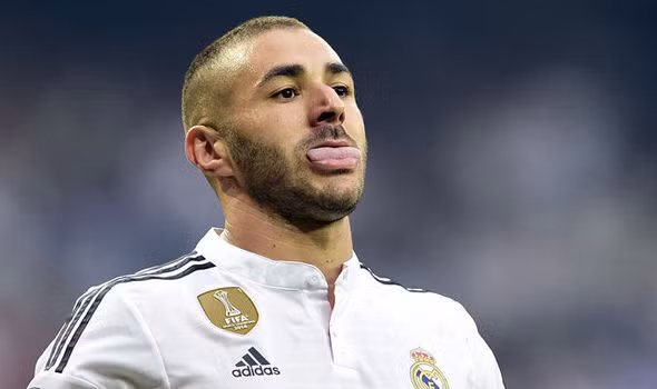  Van Gaal muốn đưa Benzema về Old Trafford