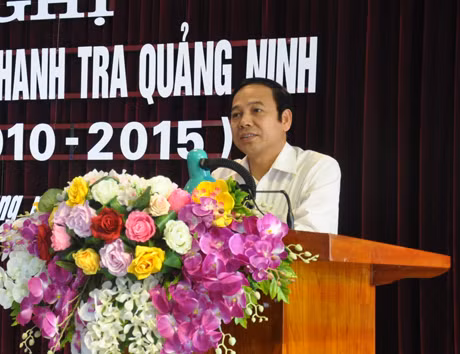 Đồng chí Đặng Huy Hậu, Phó Chủ tịch UBND tỉnh phát biểu tại hội nghị.
