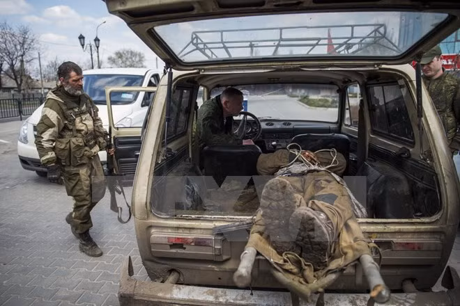 Một binh sỹ Ukraine thiệt mạng trong các cuộc giao tranh. (Nguồn: AFP/TTXVN)
