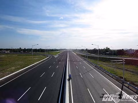 Đoạn tuyến 22,7km cao tốc Hà Nội - Hải Phòng trên địa phận Hải Phòng chính thức khai thác, thu phí từ ngày 27/5- Ảnh MK