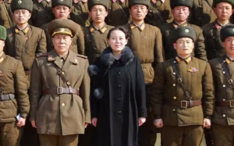 Cô Kim Jo-jong trong lần xuất hiện mới đây (Ảnh Yonhap)