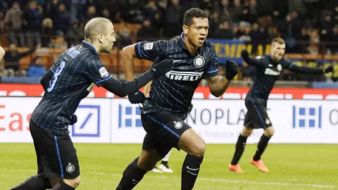  Khi Genoa bị tước quyền dự cúp châu Âu, Inter là đội hưởng lợi nhiều nhất