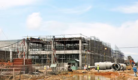 Theo lãnh đạo Tập đoàn Texhong đến thời điểm này các hạng mục giai đoạn I của dự án đã thi công được hơn 30% khối lượng công việc (ảnh 2).